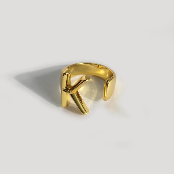 Gold initial ring - K